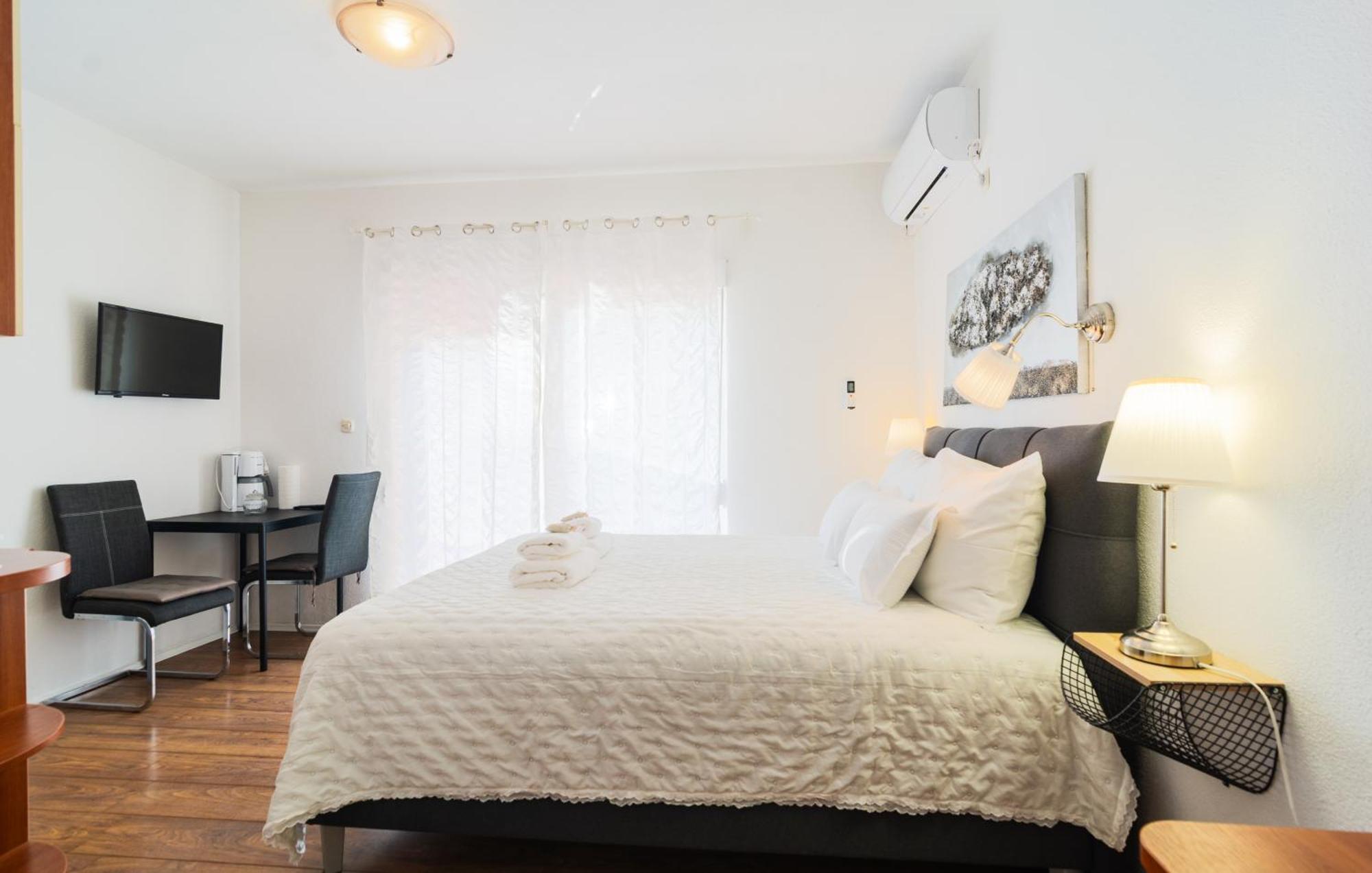 Apartments Bubalo Хвар Екстериор снимка