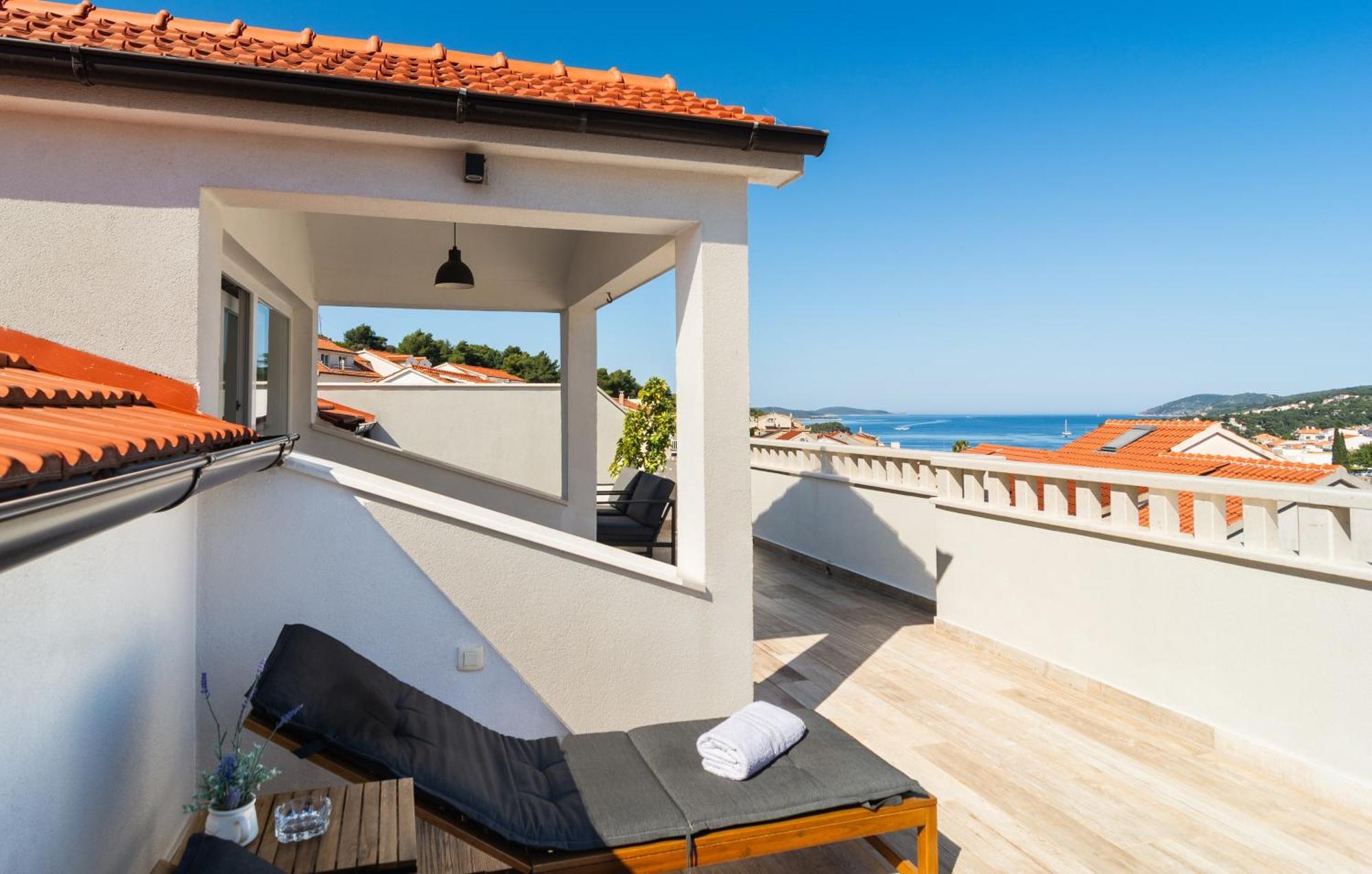 Apartments Bubalo Хвар Екстериор снимка