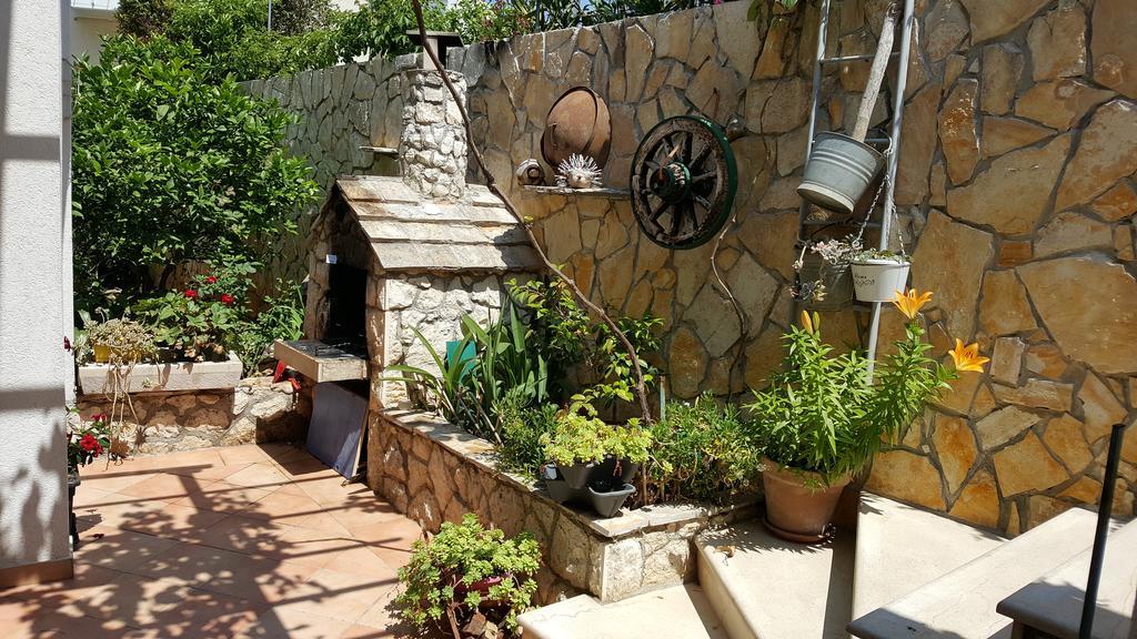Apartments Bubalo Хвар Екстериор снимка