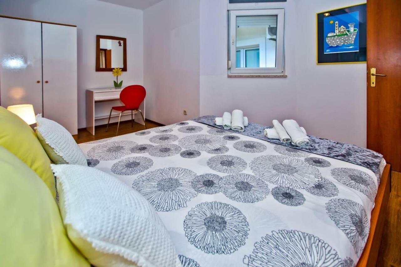 Apartments Bubalo Хвар Екстериор снимка