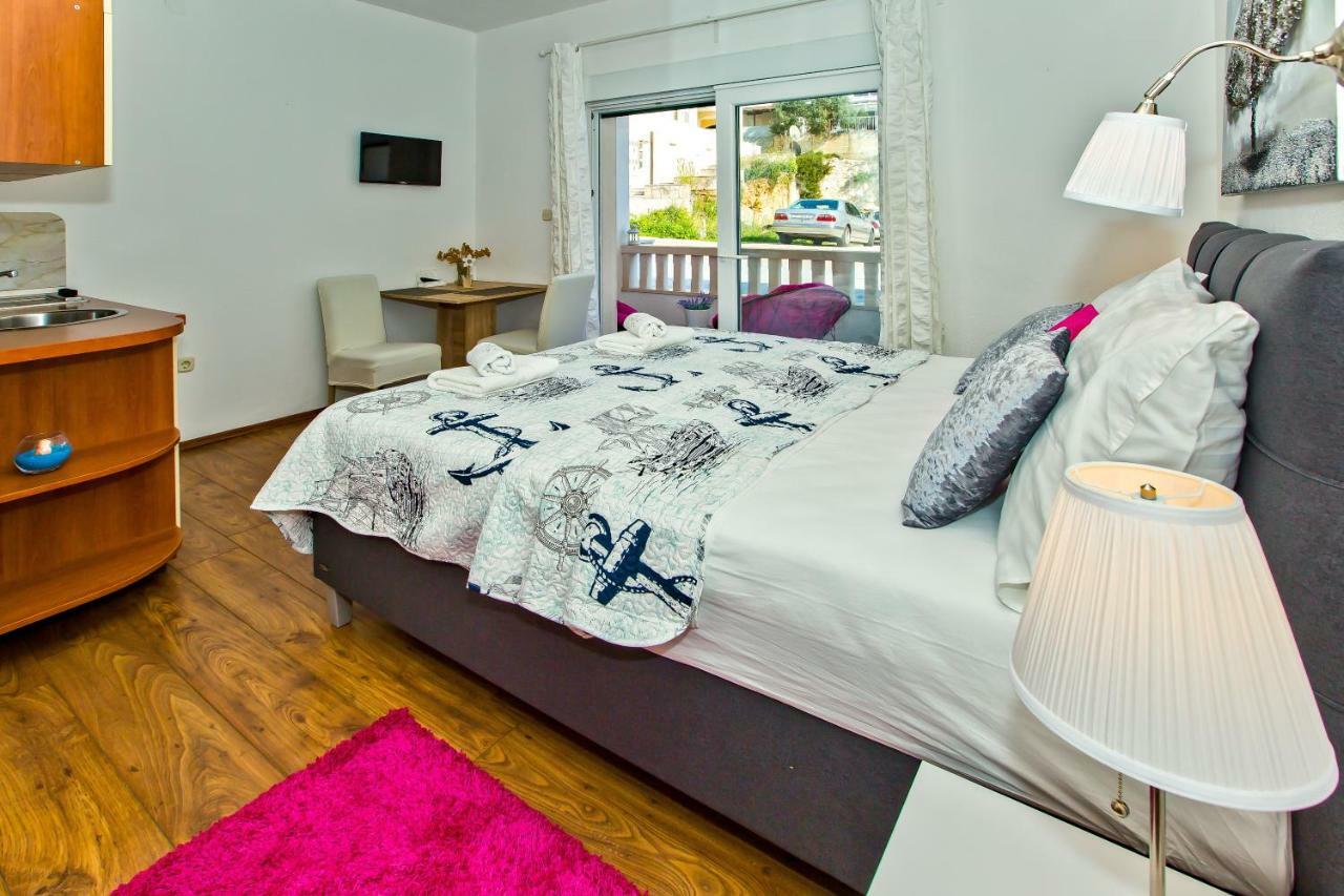 Apartments Bubalo Хвар Екстериор снимка