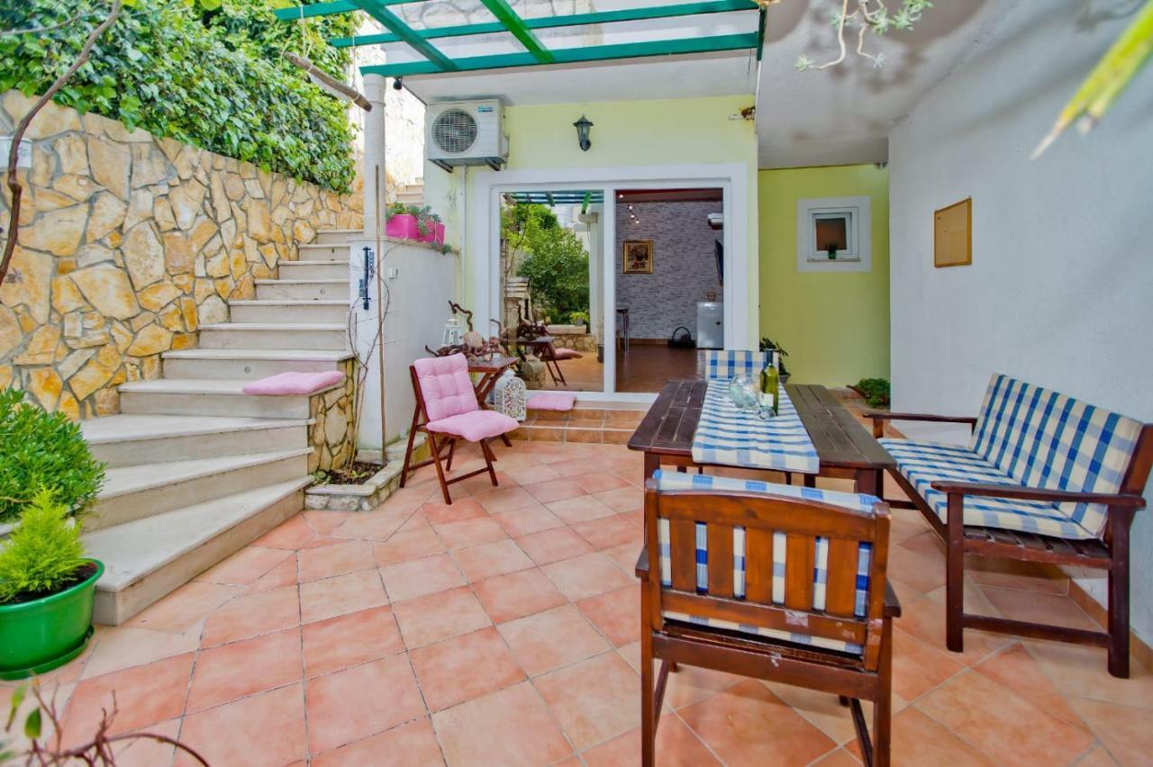Apartments Bubalo Хвар Екстериор снимка