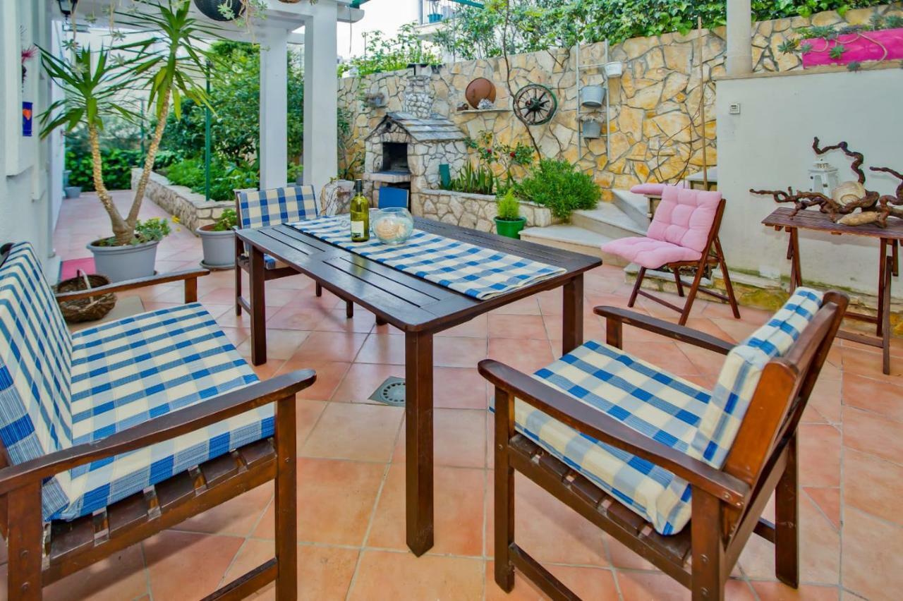 Apartments Bubalo Хвар Екстериор снимка
