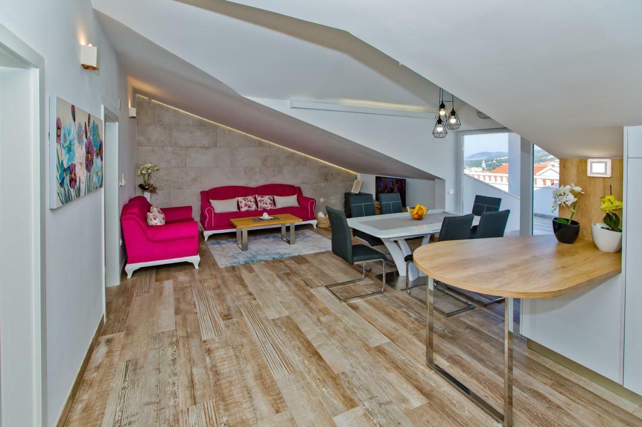 Apartments Bubalo Хвар Екстериор снимка