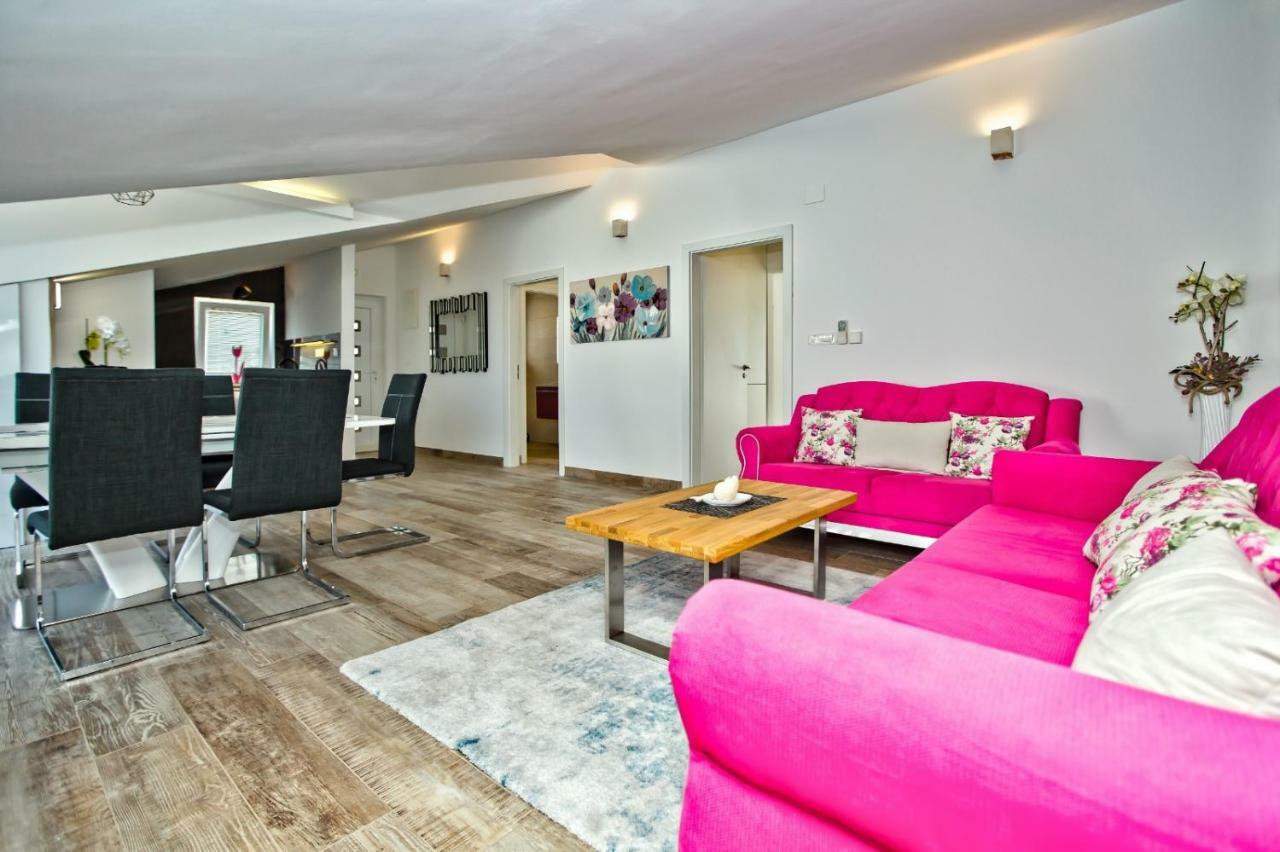 Apartments Bubalo Хвар Екстериор снимка